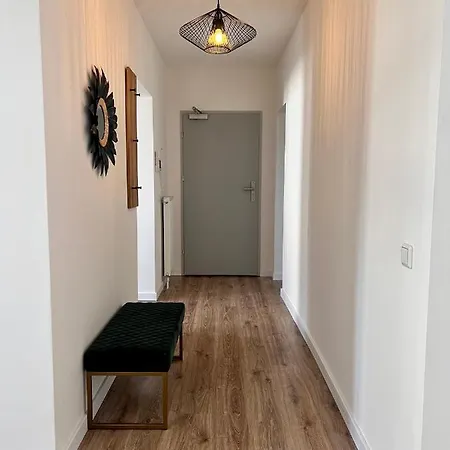 Kander 140 M2 Mit Massagesessel * غورليتز