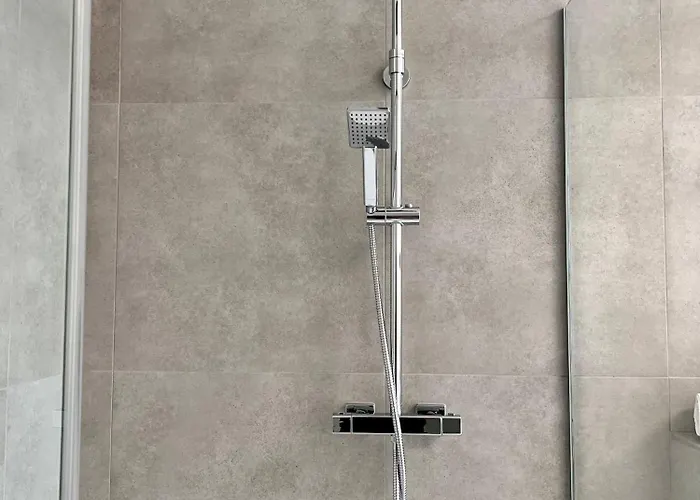 Appartement Kander 140 M2 Mit Massagesessel Görlitz